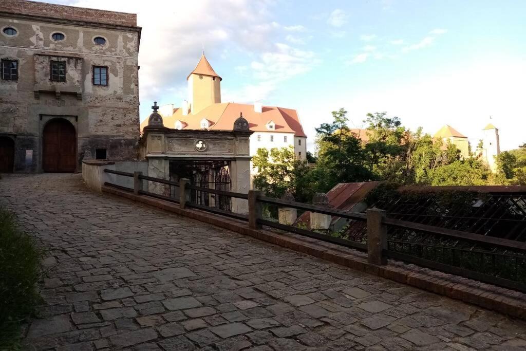 Statek Appartement Veverska Bityska Buitenkant foto